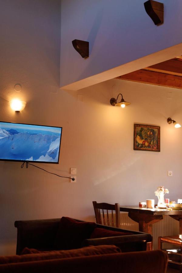 Chalet Diminio 1 Whole House - *